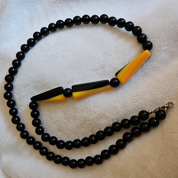 Vintage Black Lucite Beaded Assymetric Necklace - Picture 2 of 7